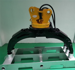 excavator with mini grapple